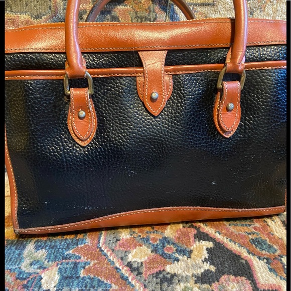 Leather Dooney&Burke Shoulder Bag | Dooney&Burke - Picture 5 of 14